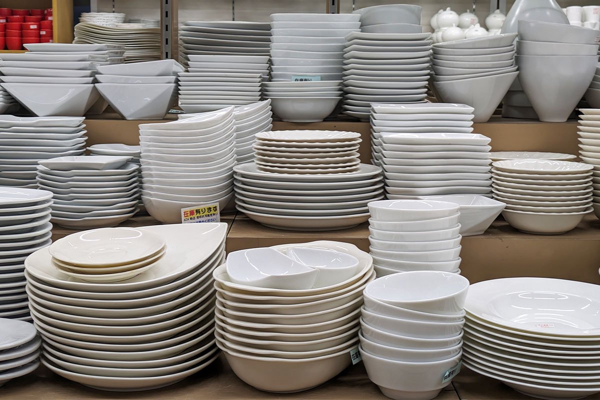 関東の店舗用食器・業務用皿の買取｜飲食店の食器をまとめて出張買取