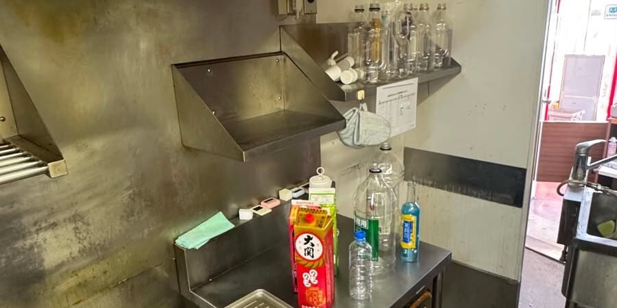 墨田区の飲食店でステンレス作業台を出張買取|厨房機器まとめ査定