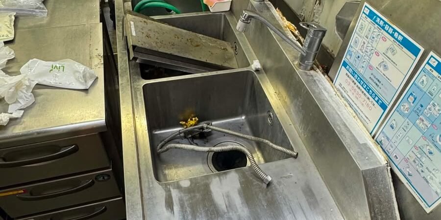 大田区 レストランシンク 買取|業務用ステンレスシンクの出張買取事例と高く売る7つのポイント